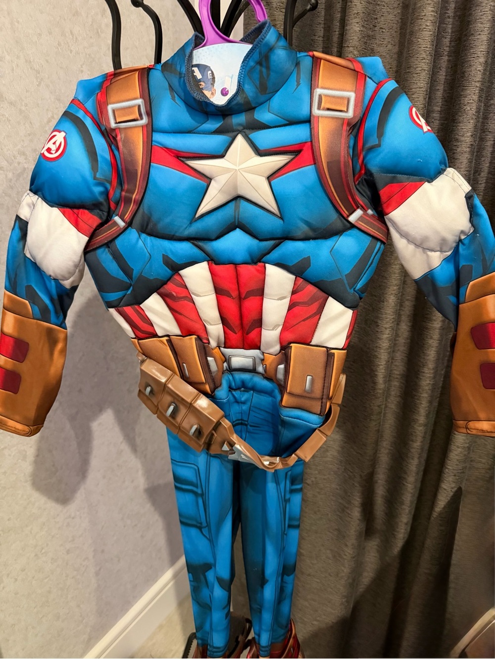 Kids Captain America Costume - Blue & Red Superhero Outfit - new never used
